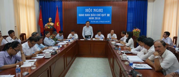 Ông: Phan Thành Thắm - Giám đốc Sở phát biểu Hội nghị giao ban báo chí quý 3 năm 2016 